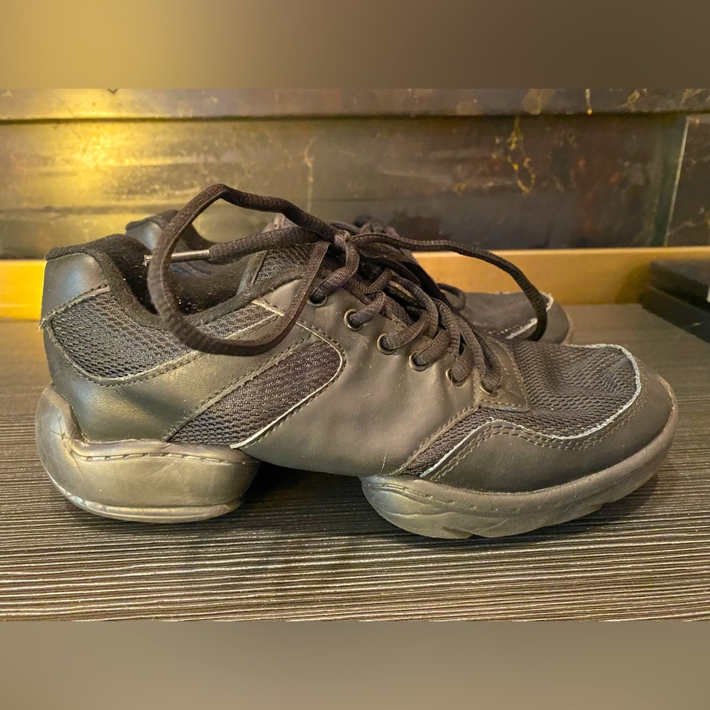 American Ballet Theatre Black Split Sole Dance Sneakers S 7 Excellent Condition